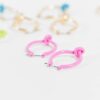 ASOS DESIGN Zestaw 5 kolczyków koła kolorowe węzły